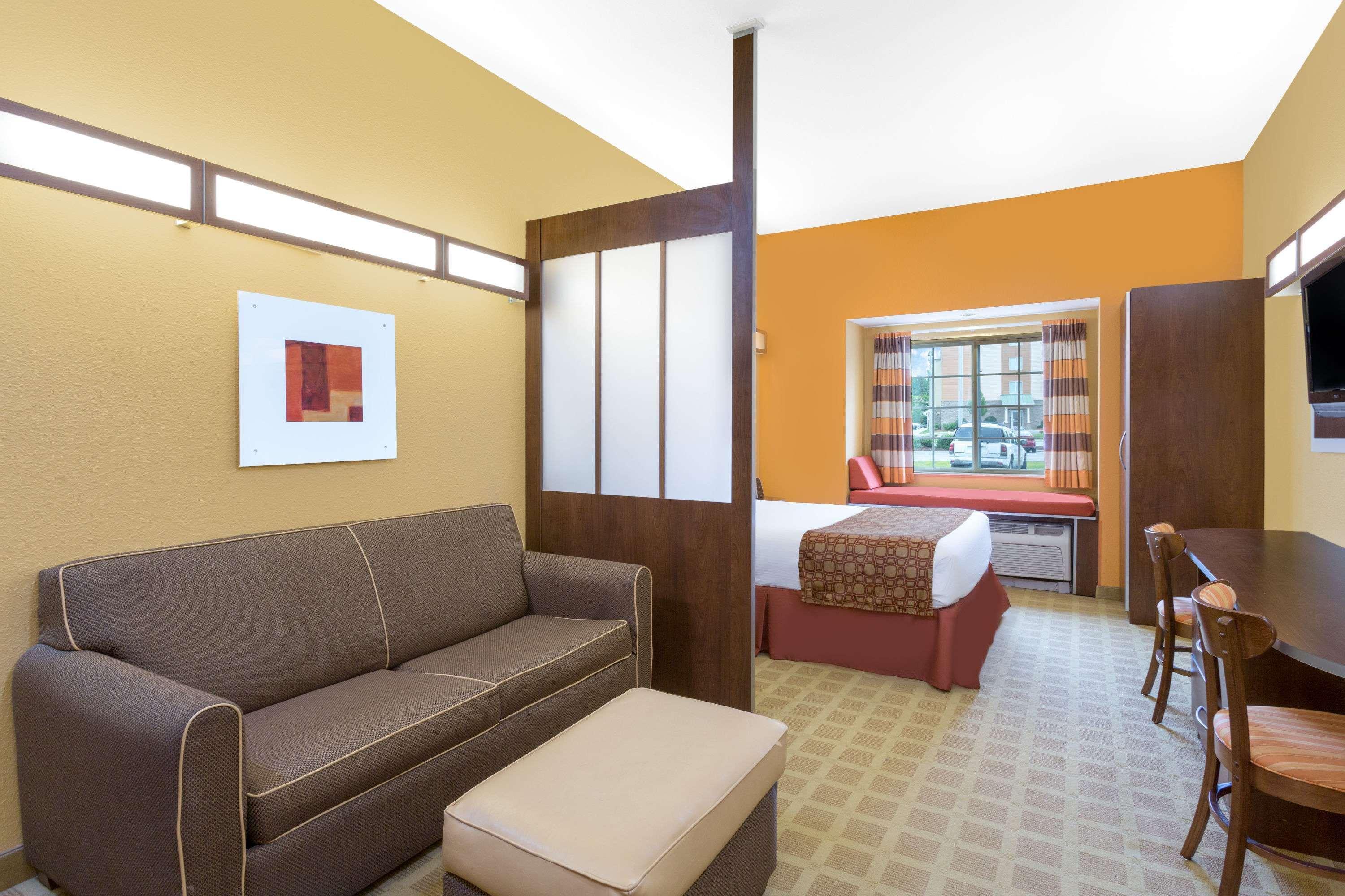 Microtel Inn & Suites By Wyndham University Medical Park Greenville Exterior foto