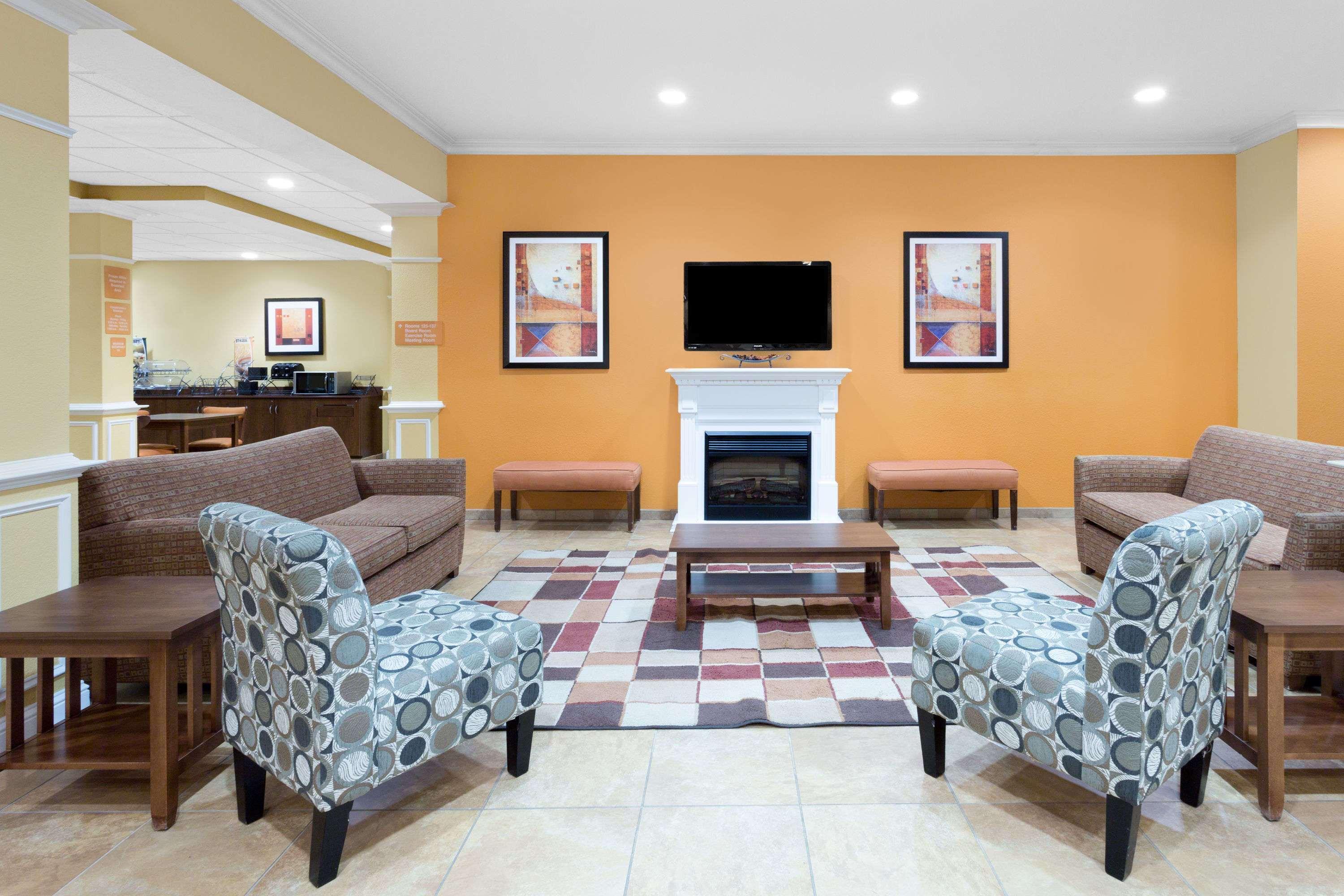 Microtel Inn & Suites By Wyndham University Medical Park Greenville Exterior foto