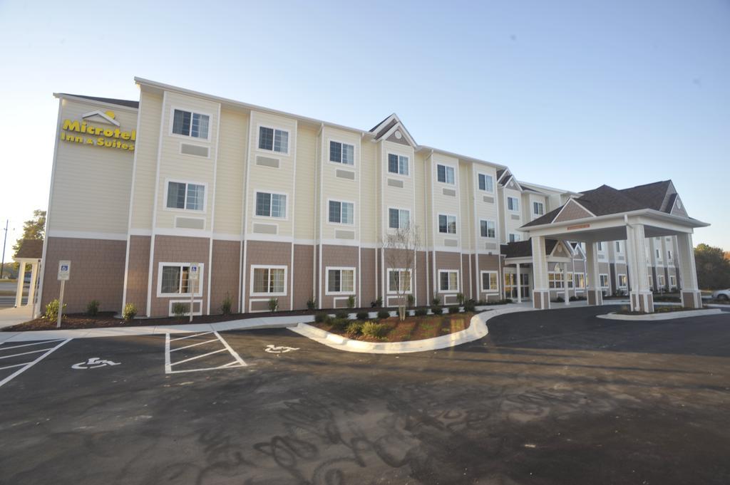 Microtel Inn & Suites By Wyndham University Medical Park Greenville Exterior foto
